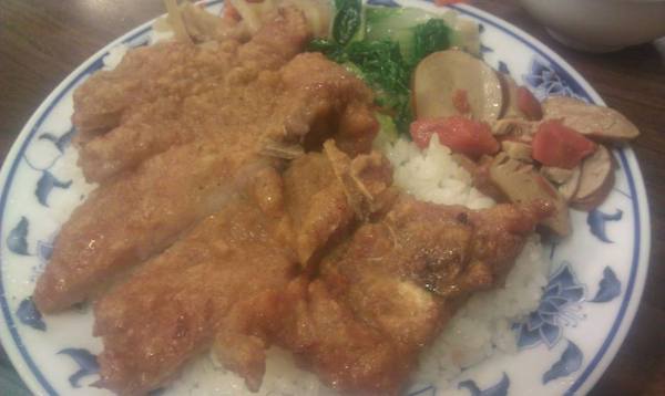 龍運港式茶餐廳：北醫美食之龍運港式茶餐廳