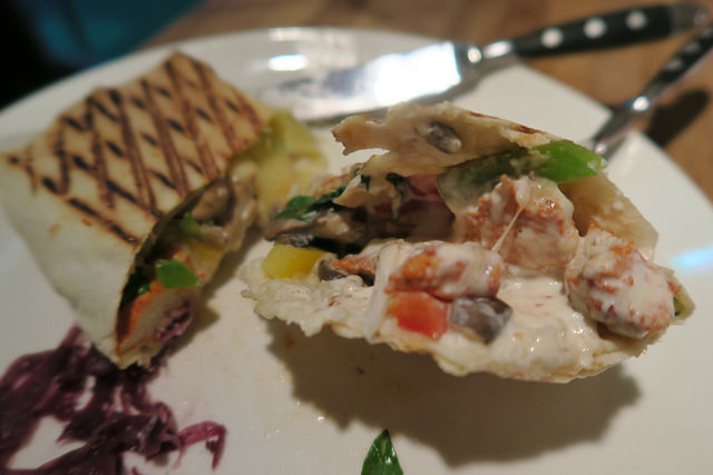 西班牙紅椒雞肉磚餅