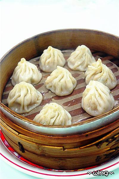 海草健康輕食館：［台東］食尚玩家介紹【海草健康輕食館】海草雞汁湯包。海草乾拌麵。寶町藝文中心(近台東森林公園)