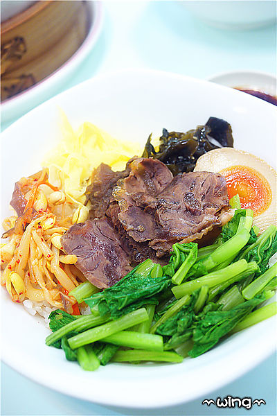 海草健康輕食館：［台東］食尚玩家介紹【海草健康輕食館】海草雞汁湯包。海草乾拌麵。寶町藝文中心(近台東森林公園)