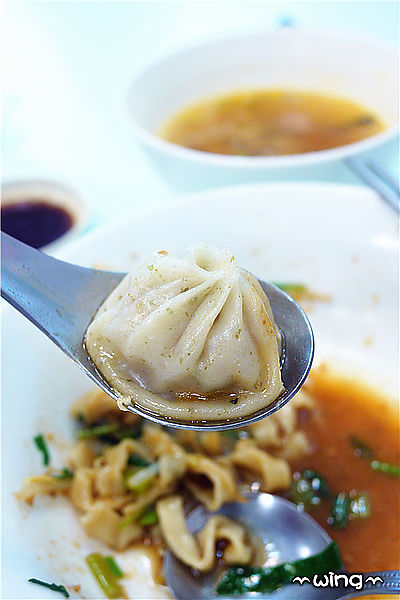 海草健康輕食館：［台東］食尚玩家介紹【海草健康輕食館】海草雞汁湯包。海草乾拌麵。寶町藝文中心(近台東森林公園)