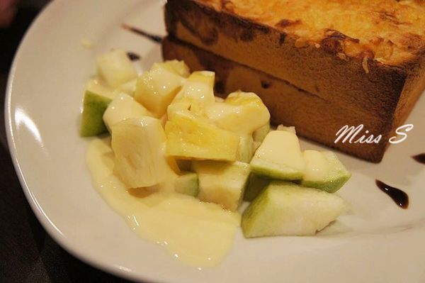 1536495_10201143184325756_476010777_n