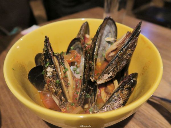 La MESA 西班牙餐廳:台北 捷運國父紀念館站 La MESA 西班牙餐廳!~超好吃西班牙風海鮮料理