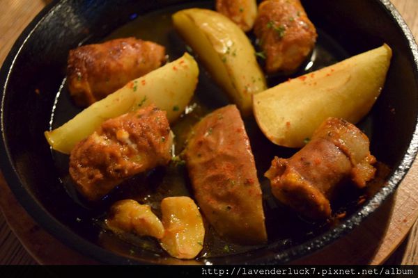 La MESA 西班牙餐廳：La MESA 西班牙餐廳!以酒入菜的道地口味