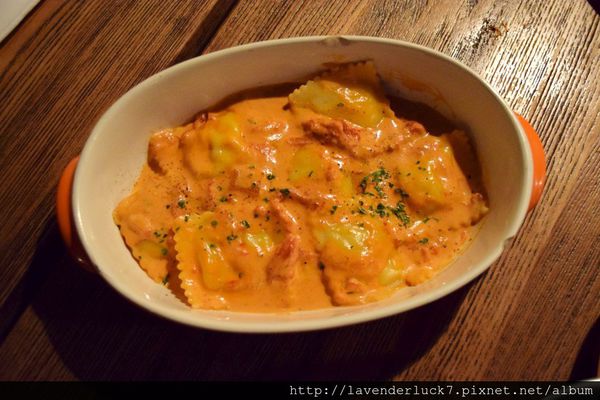 La MESA 西班牙餐廳：La MESA 西班牙餐廳!以酒入菜的道地口味