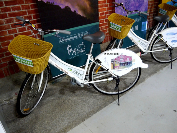 2016 ASIA 亞洲插畫年度大賞(亞洲插畫盛事-台中展):免費入園....高手雲集的2016 亞洲插畫年度大賞,連小孩兒也看得頭頭是道。