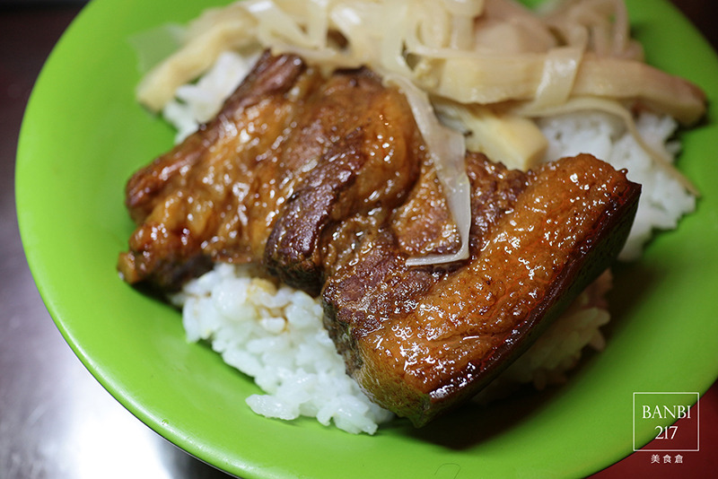 Banbi217 美食旅遊: 美食倉 MEI FOOD HOUSE:有媽媽風味之家的古早味料理 (中和美食,中式小吃)