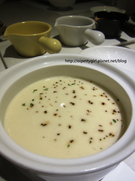 飛饗創意西式料理:台南東區❤飛饗創意西式料理【愛評柒拾伍卷】