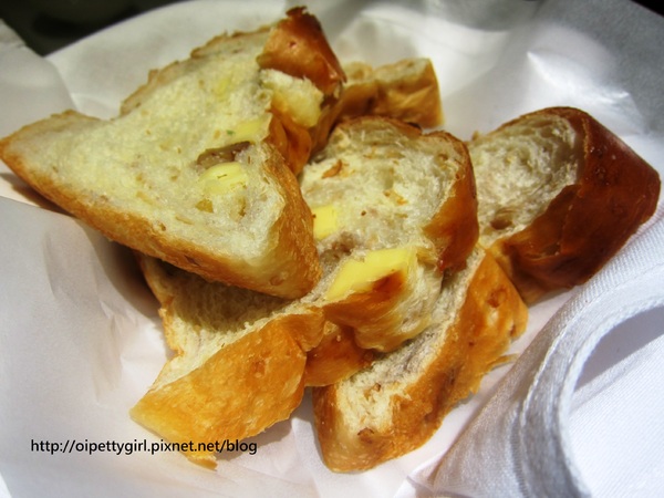 飛饗創意西式料理:台南東區❤飛饗創意西式料理【愛評柒拾伍卷】
