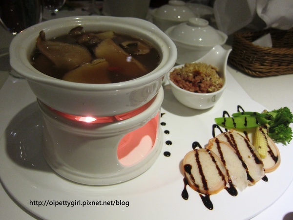 飛饗創意西式料理:台南東區❤飛饗創意西式料理【愛評柒拾伍卷】