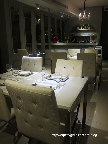 飛饗創意西式料理:台南東區❤飛饗創意西式料理【愛評柒拾伍卷】