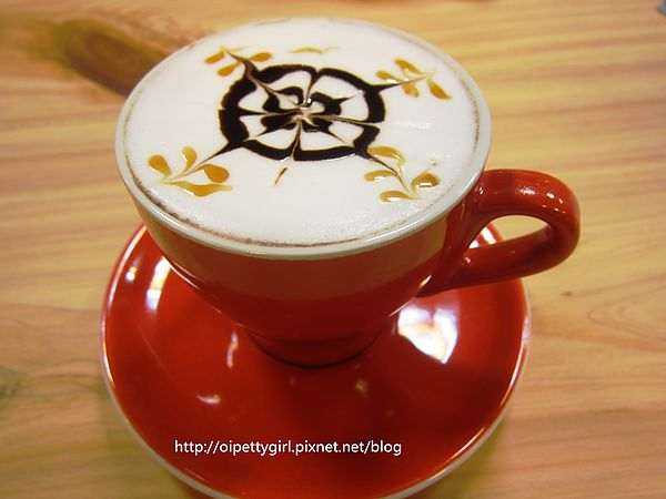 Picturesque 塗鴉空間書店(長榮2店):台南東區❤塗鴉空間書店長榮店。Picturesque【愛評柒拾陸卷】