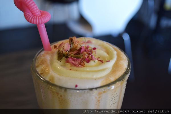 Pick 屁渴：★Pick 屁渴-特色炒泡麵+烤黑糖奶茶