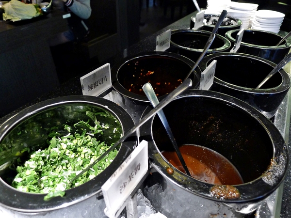 輕井澤鍋物:【高雄】輕井澤鍋物.$220平價人氣鍋物.桑尼受不了美食