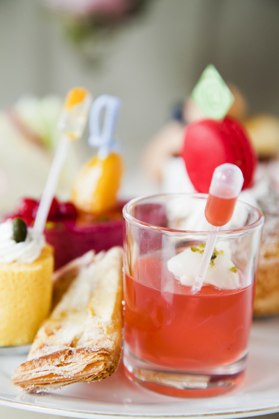 古典玫瑰園(TEAPUB):♪台北【古典玫瑰園-美麗華】浪漫古典的下午茶美味之旅