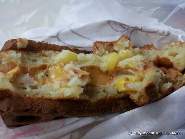 Q媽鬆餅屋：【台中東海】Q媽鬆餅屋－下午方便的小點心（屈臣氏、大鍋烙餅旁）