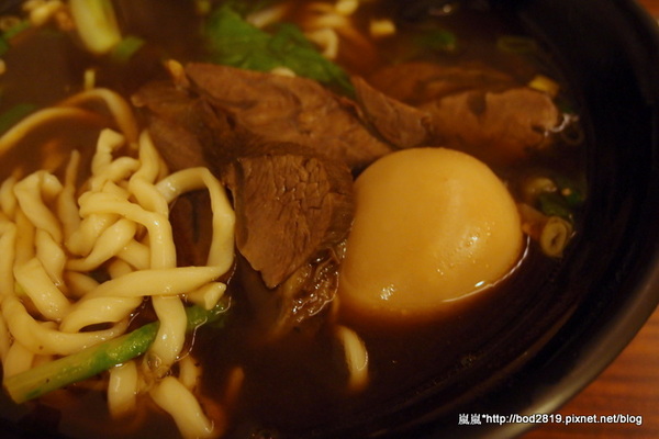 金宴小館：【台中潭子】金宴小館－尋常小吃店，牛肉麵挺便宜的