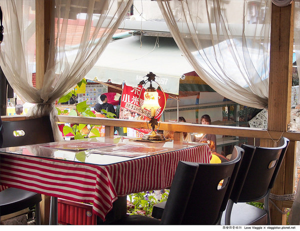 街角28:【台北 Taipei】平溪咖啡街角28 離火車最近的距離品嚐咖啡 Pinxi