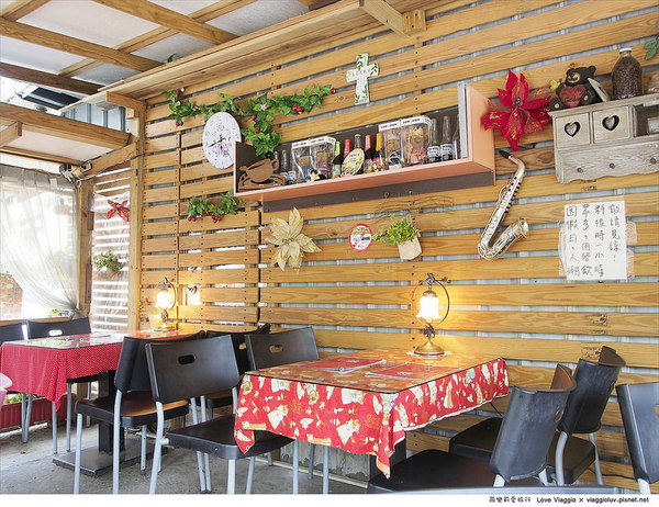 街角28:【台北 Taipei】平溪咖啡街角28 離火車最近的距離品嚐咖啡 Pinxi