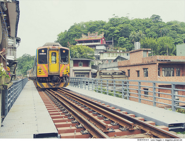街角28:【台北 Taipei】平溪咖啡街角28 離火車最近的距離品嚐咖啡 Pinxi