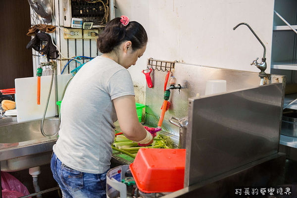 四季逗黑砂糖木瓜牛奶：【食記】｛高雄。苓雅區｝自強夜市裡的果汁調色盤四季逗好喝新鮮又健康