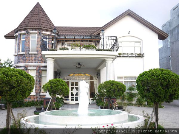 聖荷緹渡假城堡：變身公主！夢幻風「聖荷緹渡假城堡民宿」