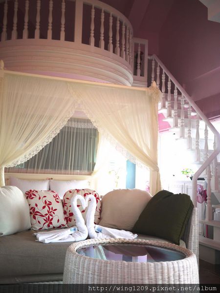 聖荷緹渡假城堡：變身公主！夢幻風「聖荷緹渡假城堡民宿」