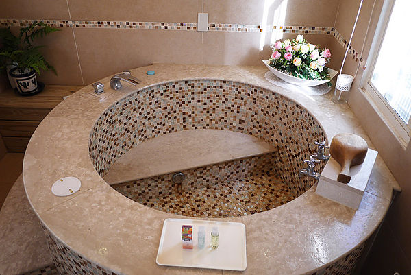 聖荷緹渡假城堡：【宜蘭。五結】郷間田野の城堡民宿～聖荷緹城堡渡假城堡