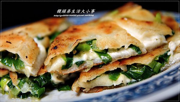 老克明蔥油餅:【老克明】妳有吃過會爆蔥的蔥油餅嗎??讓妳每口都是好滋味
