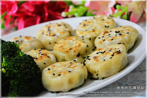 蔥媽媽美食生活館：【宅配】蔥媽媽 安心吃美食專賣店《爆汁玉米豬肉餡餅 手工蔥抓餅系列》