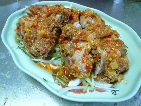 紅蟳王釣蝦場: <新北|三重|熱炒>好吃又好玩~紅蟳王釣蝦場