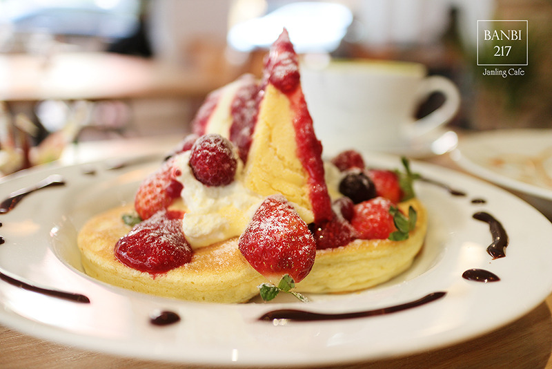 Banbi217 美食旅遊: Jamling cafe 日式厚鬆餅,下午茶,咖啡館(捷運信義線信義安和站,台北大安區)