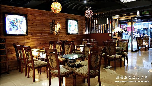 Murano 莫拉諾精品咖啡:【食記/台北市】什麼??這裡是喝下午茶的地方還是賣燈♪♪莫拉諾 Murano♪♪