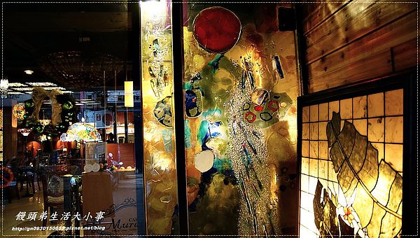 Murano 莫拉諾精品咖啡:【食記/台北市】什麼??這裡是喝下午茶的地方還是賣燈♪♪莫拉諾 Murano♪♪
