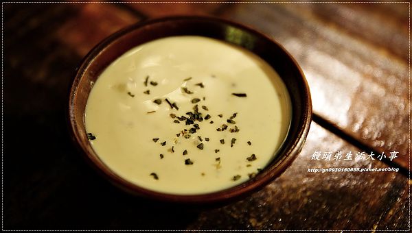 Murano 莫拉諾精品咖啡:【食記/台北市】什麼??這裡是喝下午茶的地方還是賣燈♪♪莫拉諾 Murano♪♪