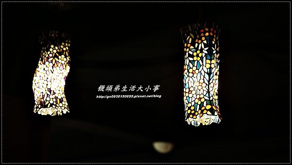 Murano 莫拉諾精品咖啡:【食記/台北市】什麼??這裡是喝下午茶的地方還是賣燈♪♪莫拉諾 Murano♪♪