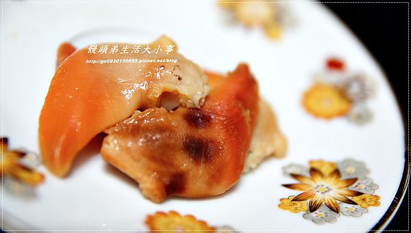 日芳珍饌「北極貝米雞」：【日芳珍饌】超誇張～雞的骨頭可以吃下肚♪♪北極貝米雞♪♪