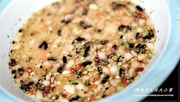 微卡十穀粥：印度咖哩／義式香草：【iFit 愛瘦身】微卡十穀粥～沖泡５分鐘暖暖上桌。美麗又窈窕