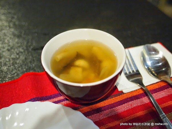 戲綠川民宿:【景點】【食記】南投戲綠川民宿&部落美食餐廳@埔里甫田六號探坑 : 清幽氛圍中的部落美味,但是太天然了