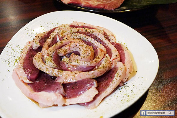 楓居酒燒：◆台北文山。捷運景美站【楓居酒燒】滿嘴燒肉喔伊西～日式燒肉。日式屋酒屋