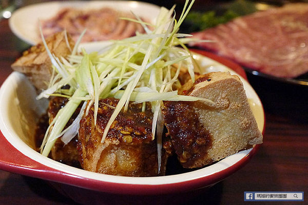 楓居酒燒：◆台北文山。捷運景美站【楓居酒燒】滿嘴燒肉喔伊西～日式燒肉。日式屋酒屋