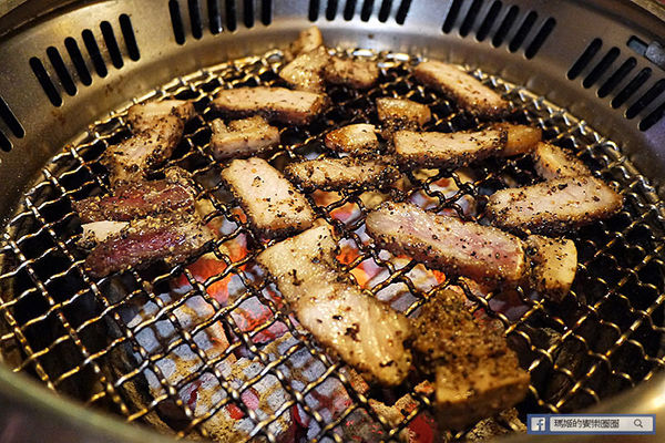 楓居酒燒：◆台北文山。捷運景美站【楓居酒燒】滿嘴燒肉喔伊西～日式燒肉。日式屋酒屋