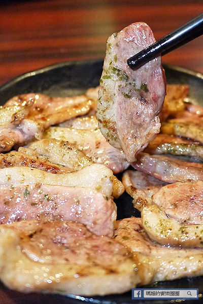 楓居酒燒：◆台北文山。捷運景美站【楓居酒燒】滿嘴燒肉喔伊西～日式燒肉。日式屋酒屋