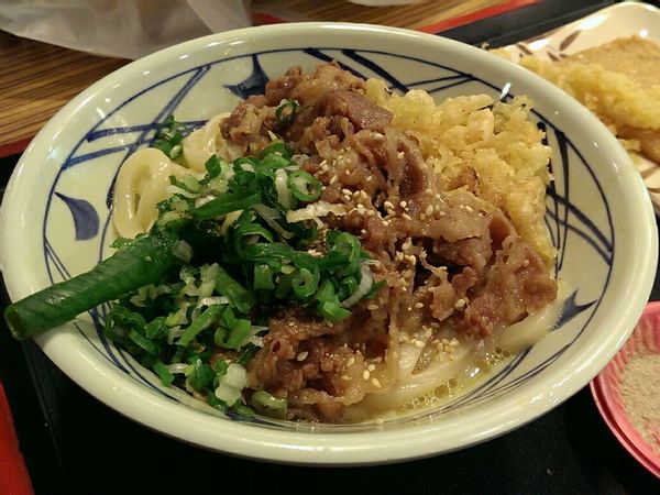 丸龜製麵(新光三越南西分店)：《台北。站前店》丸龜製麵│美味依舊~來自日本的好味道!!【二訪】