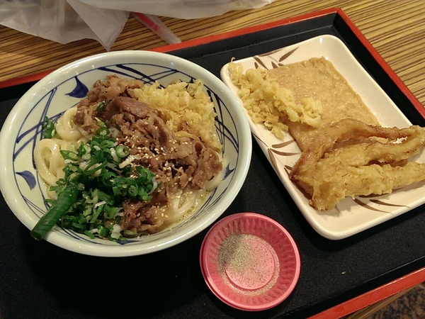 丸龜製麵(新光三越南西分店)：《台北。站前店》丸龜製麵│美味依舊~來自日本的好味道!!【二訪】