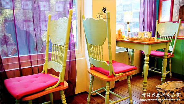 貓小路cafe:【食記/基隆市】超萌超Q的貓王鬆餅~你千萬不能錯過♪♪貓小路cafe♪♪