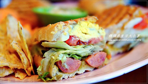 貓小路cafe:【食記/基隆市】超萌超Q的貓王鬆餅~你千萬不能錯過♪♪貓小路cafe♪♪