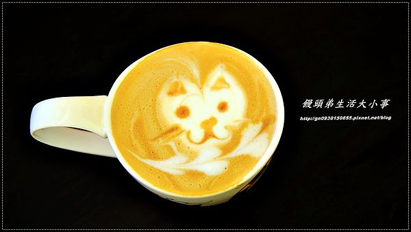 貓小路cafe:【食記/基隆市】超萌超Q的貓王鬆餅~你千萬不能錯過♪♪貓小路cafe♪♪