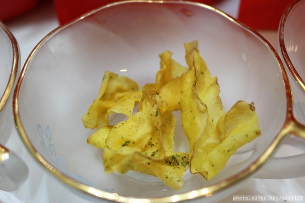 夯記地瓜酥：夯記地瓜酥✪甜度適中、口味選擇多、送禮好選擇