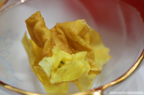 夯記地瓜酥：夯記地瓜酥✪甜度適中、口味選擇多、送禮好選擇